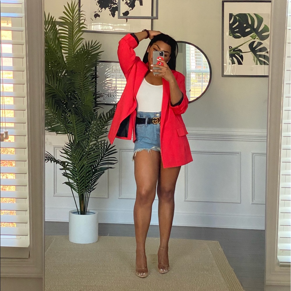 ✨Beautiful Oversized Red Blazer✨